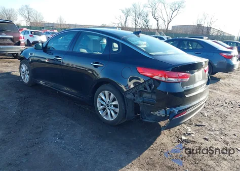 2016 Kia Optima Ex z USA, uszkodzony, nr VIN 5XXGU4L35GG076029